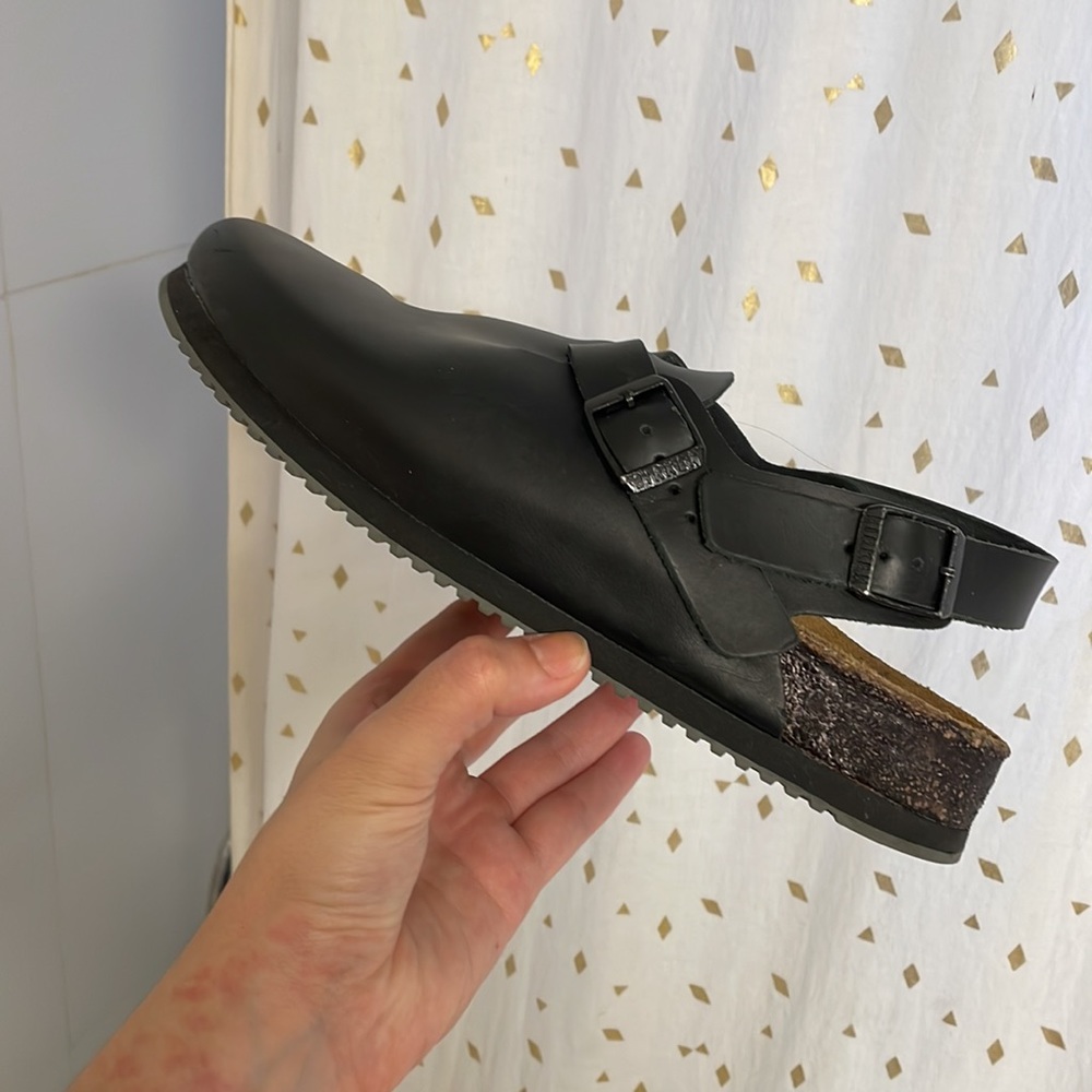 Gently used EUC Boston Tokio supergroup Birkenstock 9 size 40 black leather grip